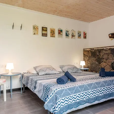 Creative Harbour Fuerteventura Hostel Lajares
